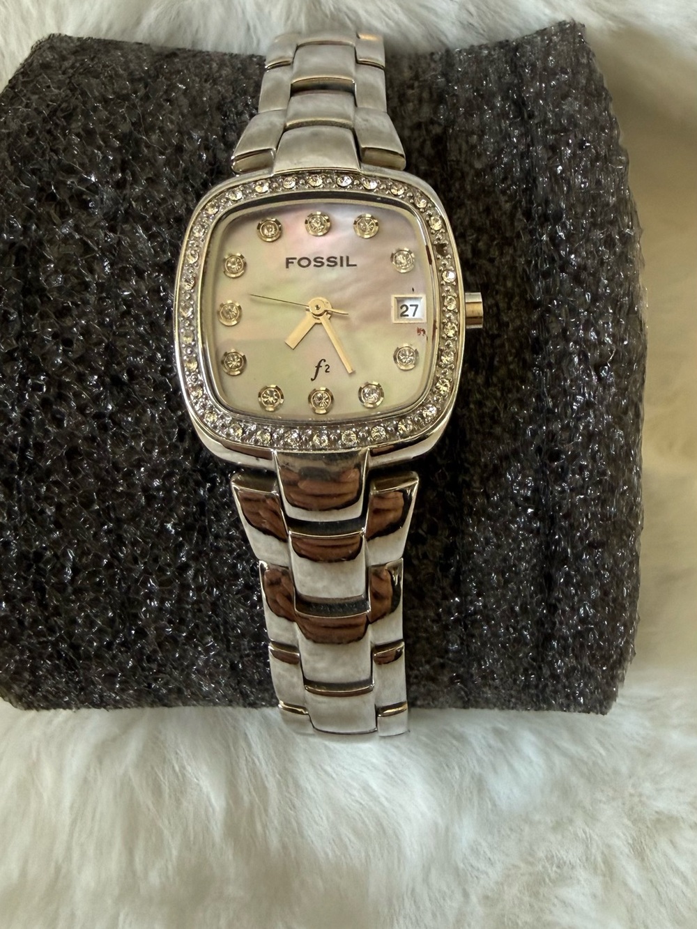 Fossil Silver Tone Mother-of-Pearl Bracelet Watch with Crystal Bezel - Picture 4 of 6